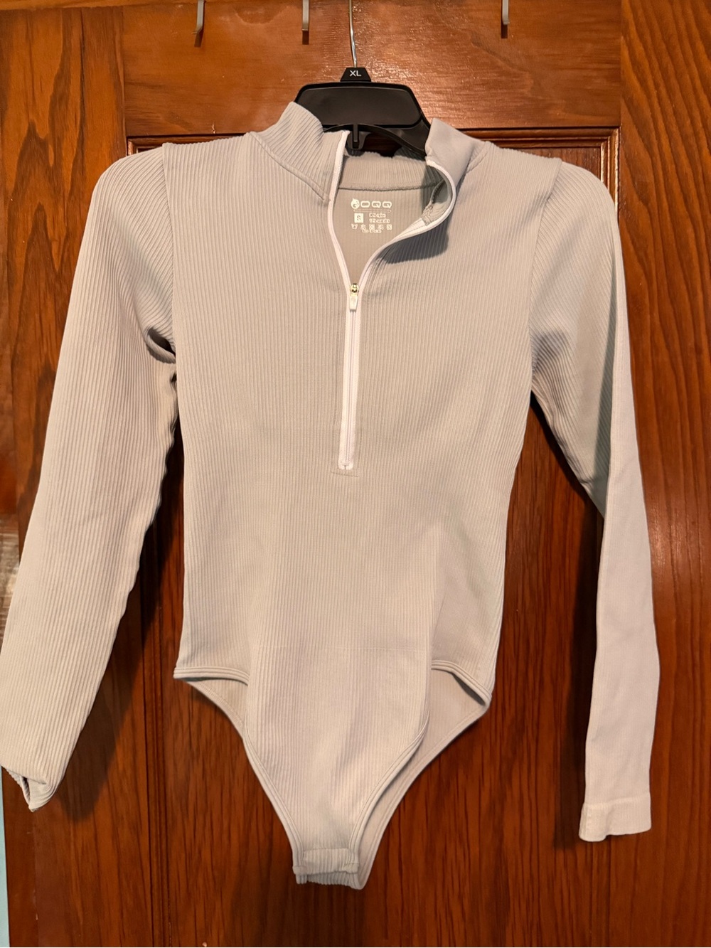 Ribbed Half-Zip Long Sleeve Bodysuit in Light Gray
